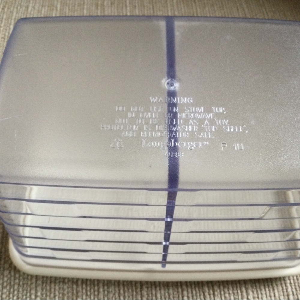 #40910 Longaberger Protector Set: Divided Tea with Lid - Picture 3 of 4